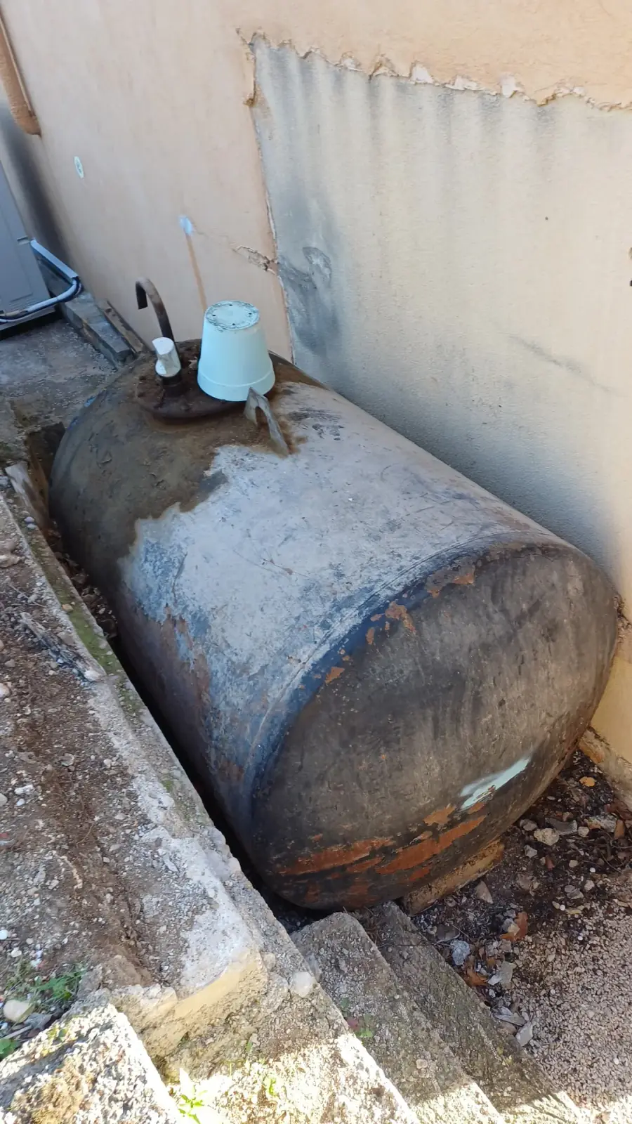 Découpage de cuves à fioul en sous-sol ou garage